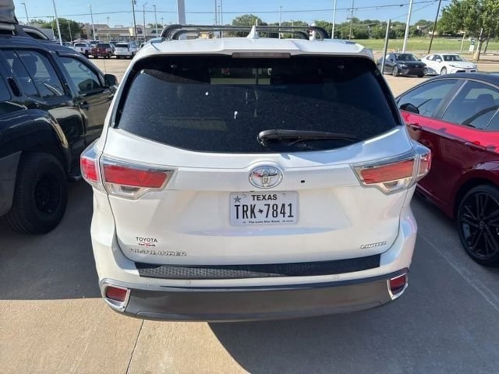 Used 2016 Toyota Highlander Limited V6 SUV