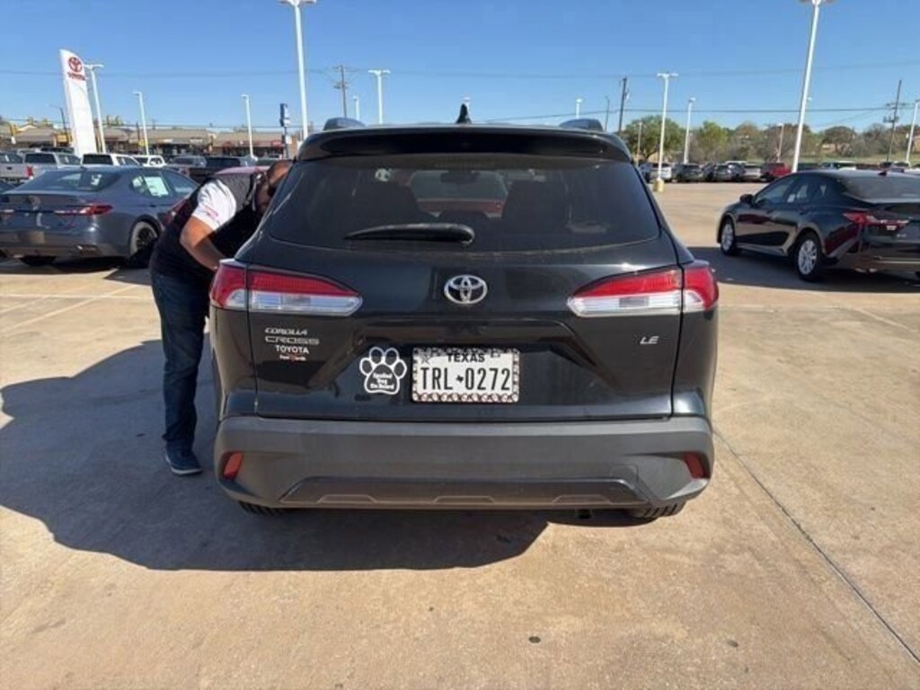 Used 2022 Toyota Corolla Cross LE SUV