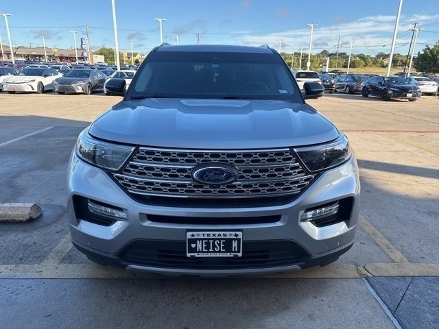 2022 Ford Explorer Limited photo 2