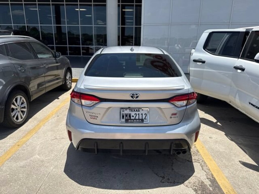 Used 2025 Toyota Corolla Hybrid LE Sedan