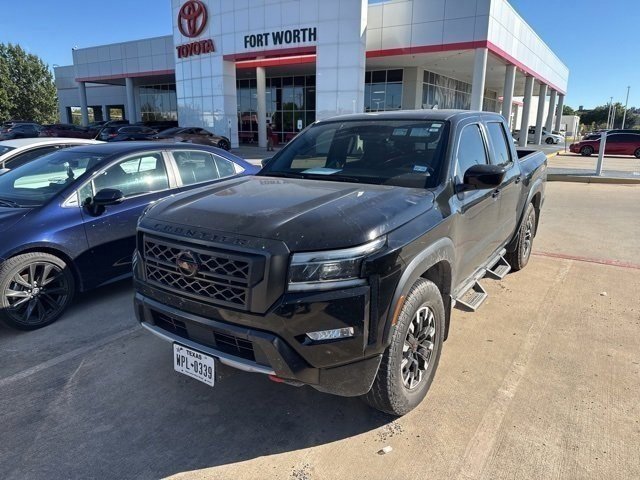 2023 Nissan Frontier PRO-X photo 2