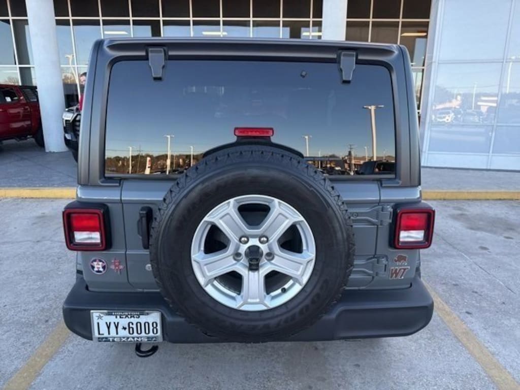 Used 2019 Jeep Wrangler Sport 4x4 SUV