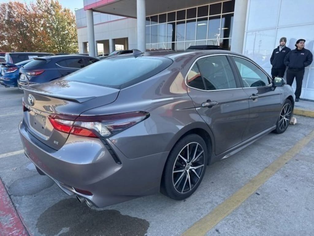 Used 2024 Toyota Camry SE Sedan