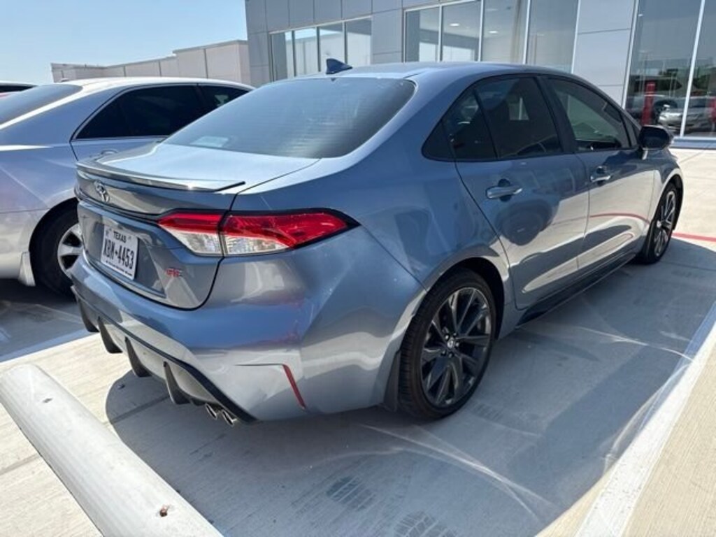 Used 2025 Toyota Corolla SE Sedan
