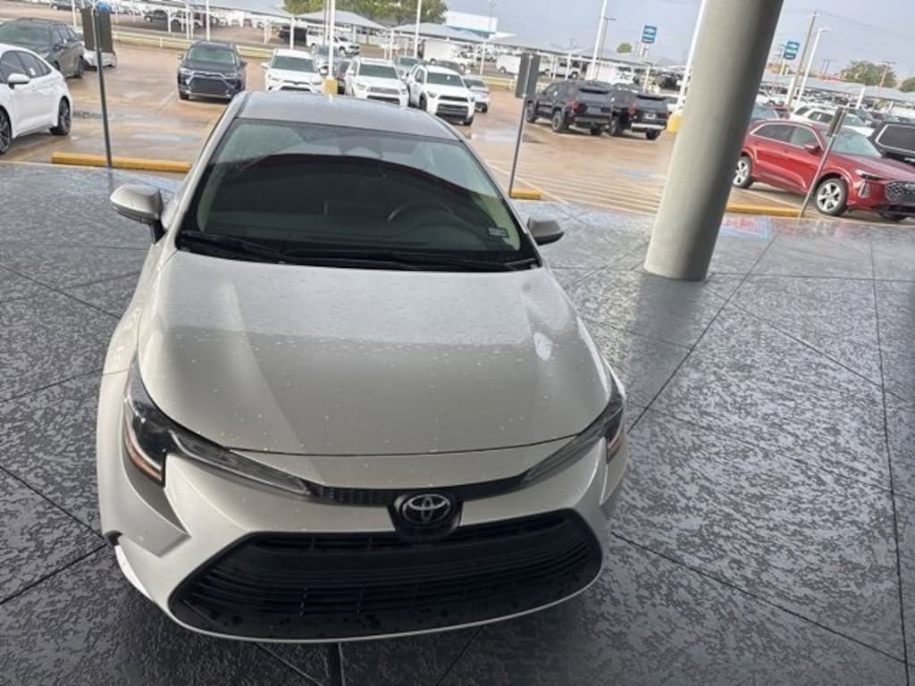 Used 2024 Toyota Corolla LE Sedan
