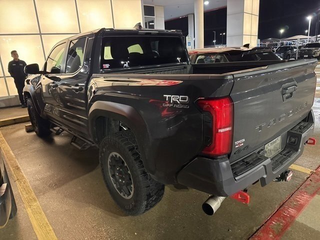 2025 Toyota Tacoma 4x4 TRD Off-Road photo 3