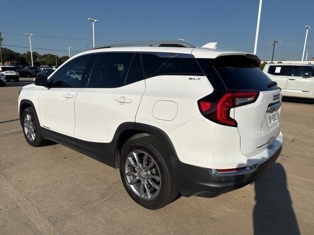 2022 Gmc Terrain SLT photo 2