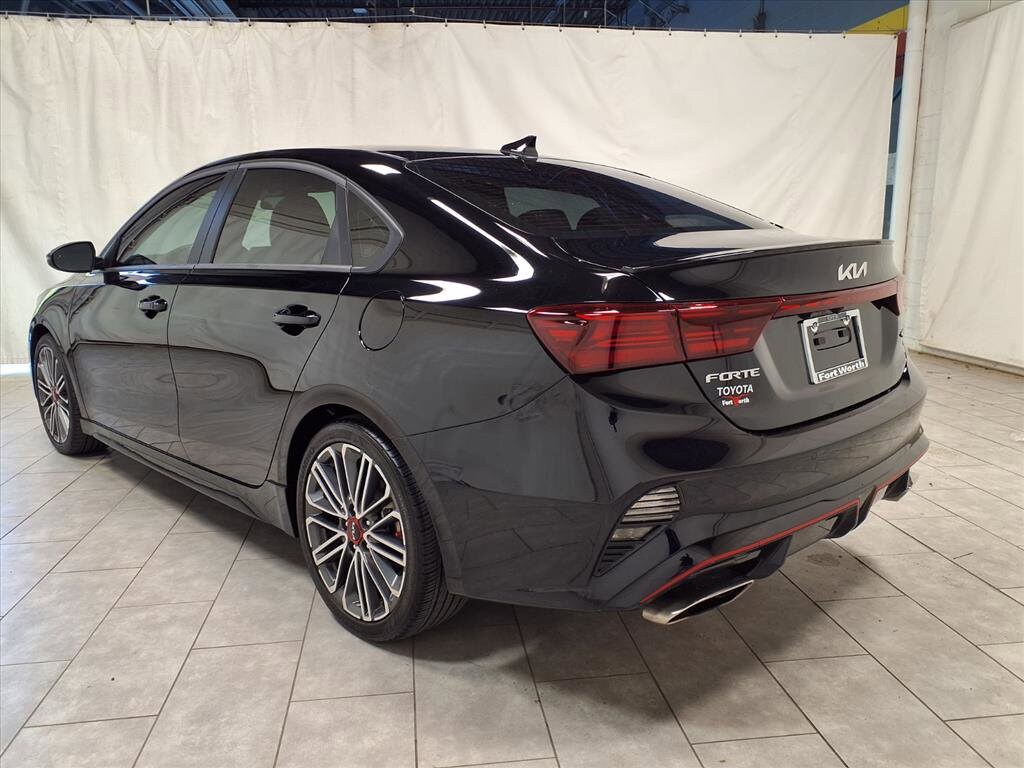 2024 Kia Forte GT photo 4
