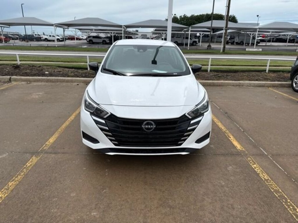 Used 2024 Nissan Versa 1.6 S Sedan