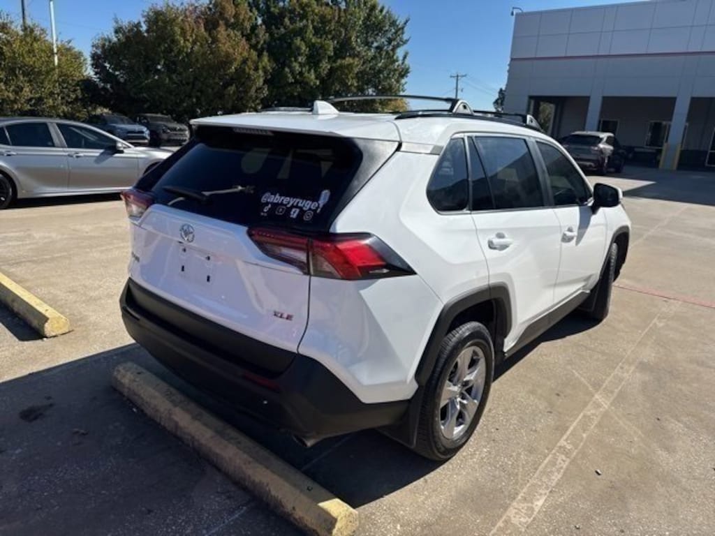 Used 2023 Toyota RAV4 XLE SUV