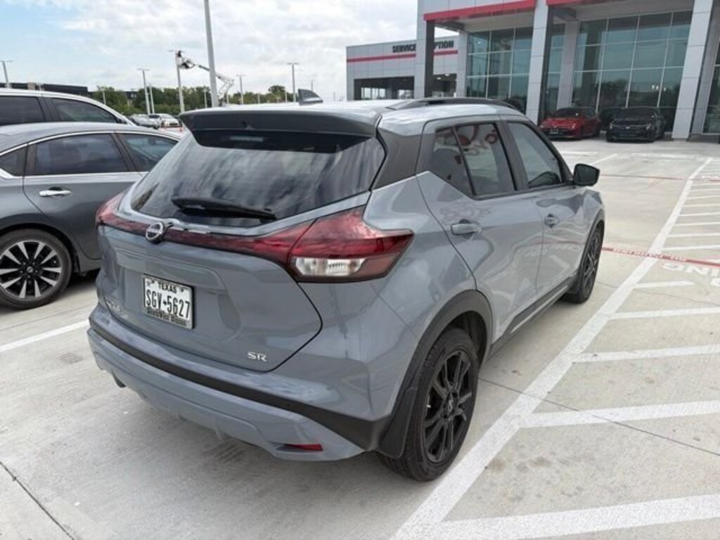 Used 2023 Nissan Kicks SR SUV