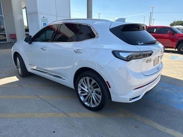 2025 Buick Envision Avenir photo 3
