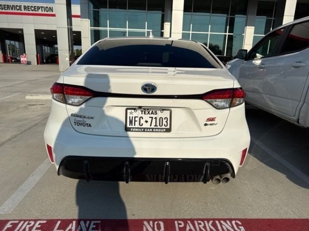 Used 2025 Toyota Corolla Hybrid LE Sedan