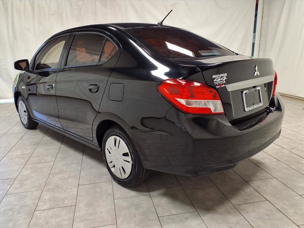2020 Mitsubishi Mirage G4 ES photo 3