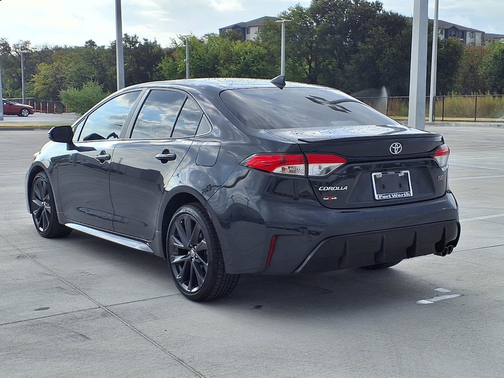 Used 2025 Toyota Corolla SE Sedan