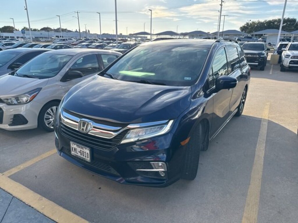 Used 2018 Honda Odyssey Elite Van