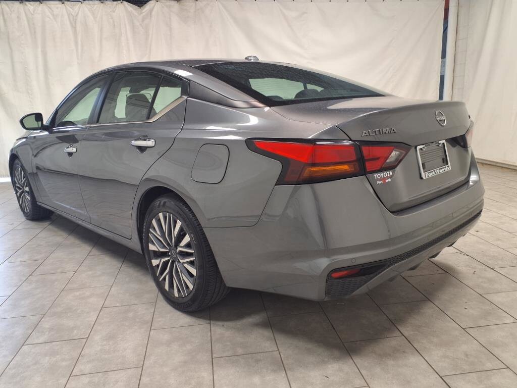 2024 Nissan Altima 2.5 SV photo 4