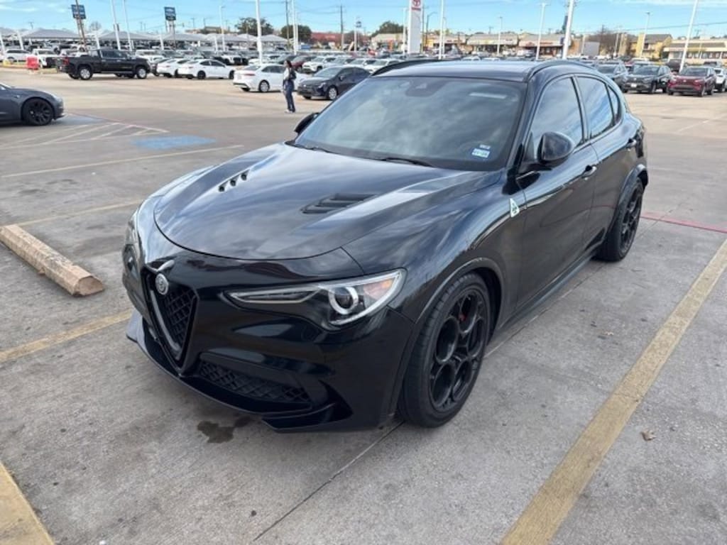 Used 2022 Alfa Romeo Stelvio Quadrifoglio SUV