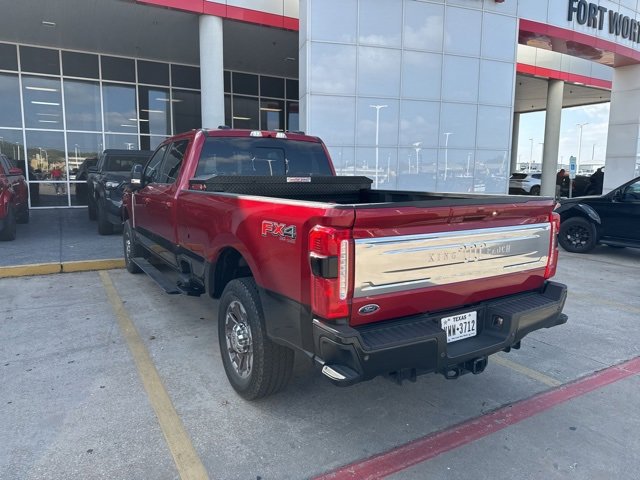 2024 Ford F-350 King Ranch photo 3