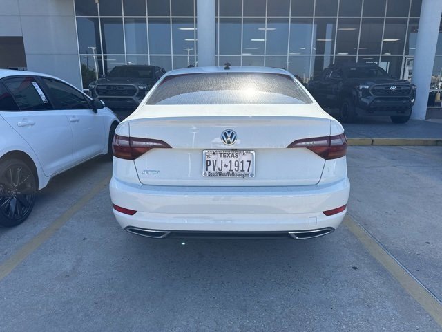 2019 Volkswagen Jetta R-Line photo 4