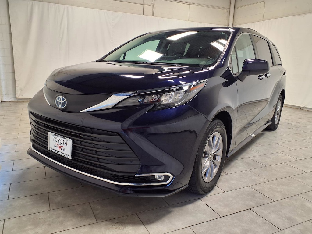 Used 2024 Toyota Sienna XLE Van Passenger Van