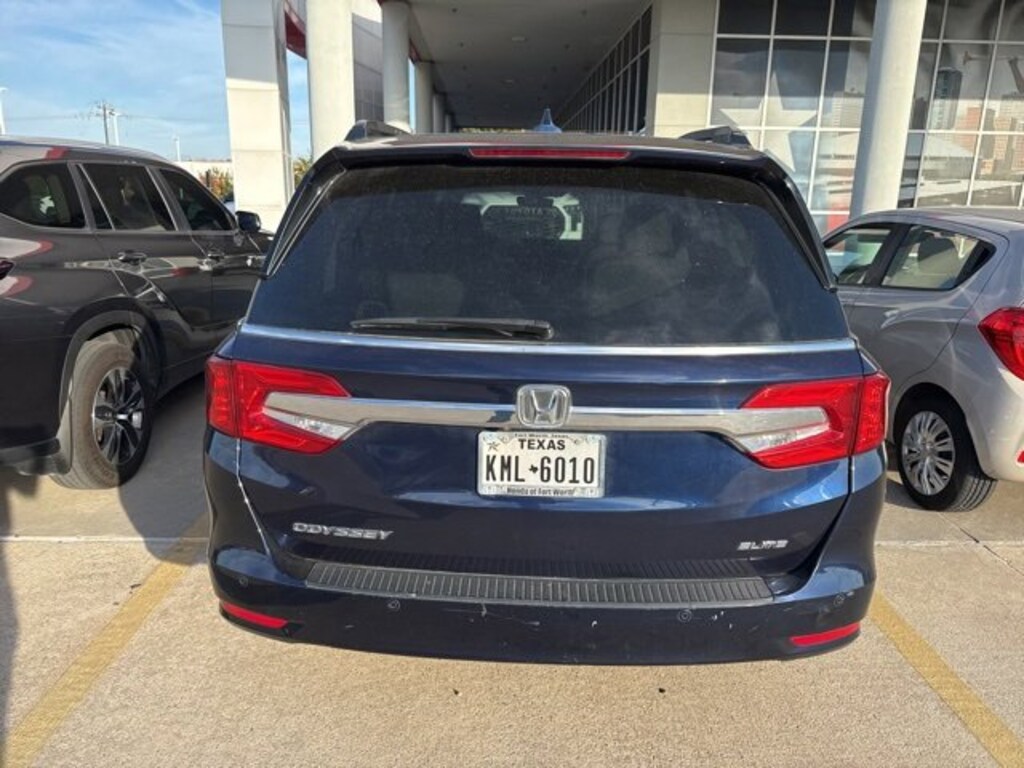 Used 2018 Honda Odyssey Elite Van