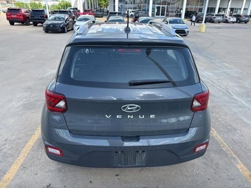 Used 2025 Hyundai Venue SUV