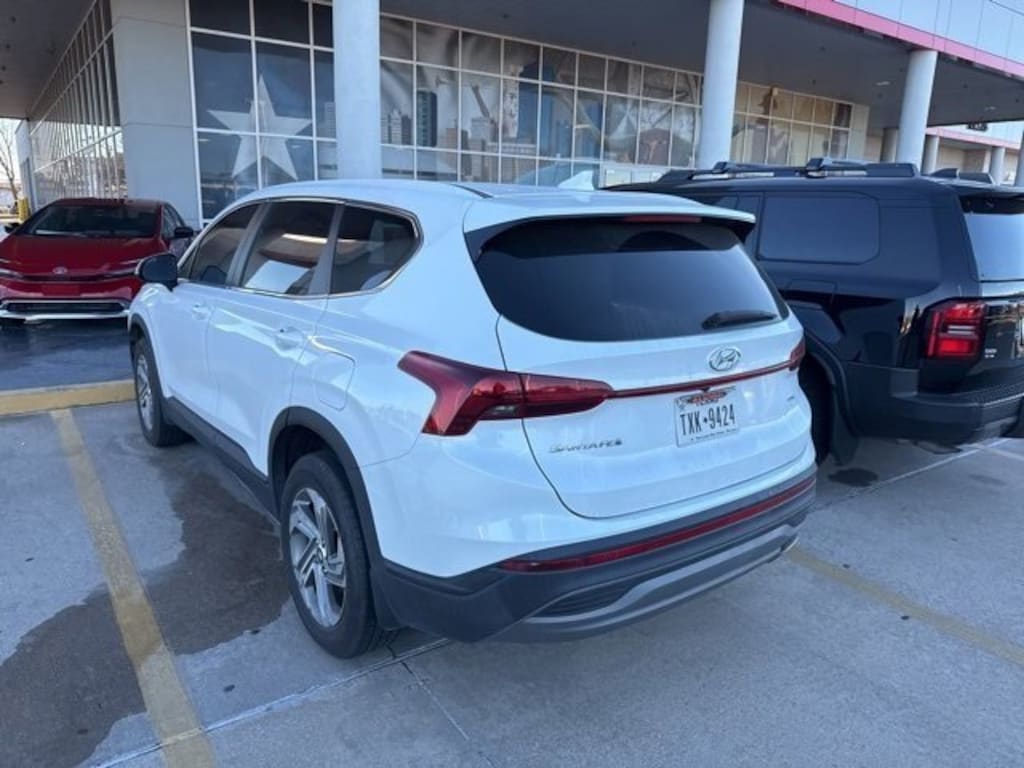 Used 2021 Hyundai Santa Fe SE SUV