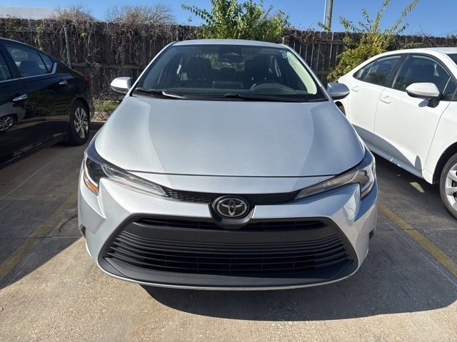 2024 Toyota Corolla LE photo 2