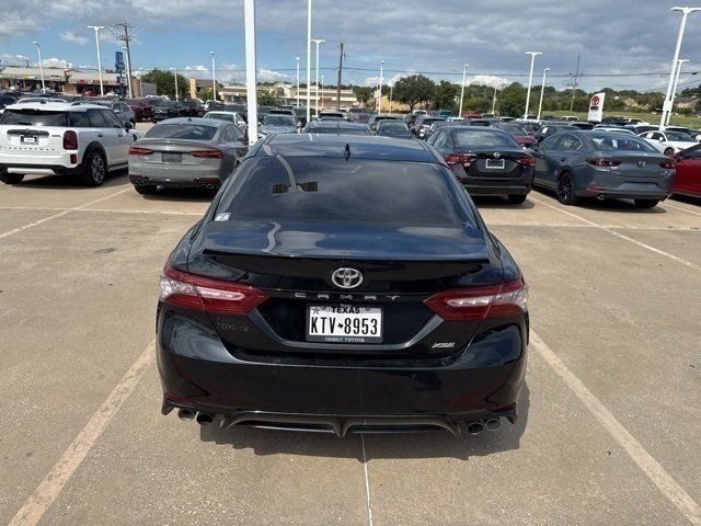 2018 Toyota Camry XSE V6 photo 4
