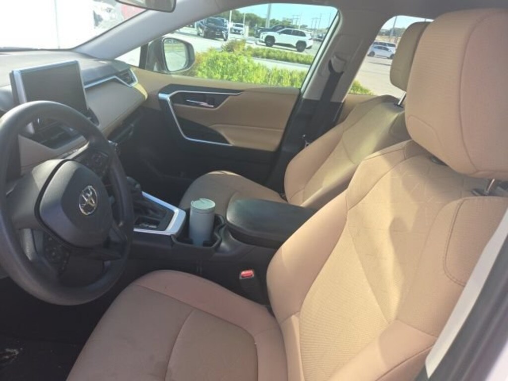 Used 2024 Toyota RAV4 XLE SUV