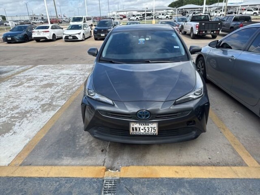 Used 2020 Toyota Prius LE Hatchback