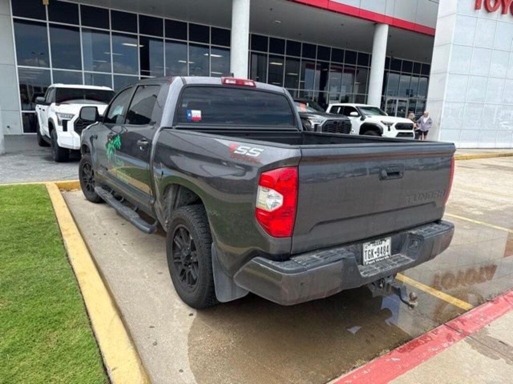 Used 2021 Toyota Tundra SR5 5.7L V8 Truck CrewMax