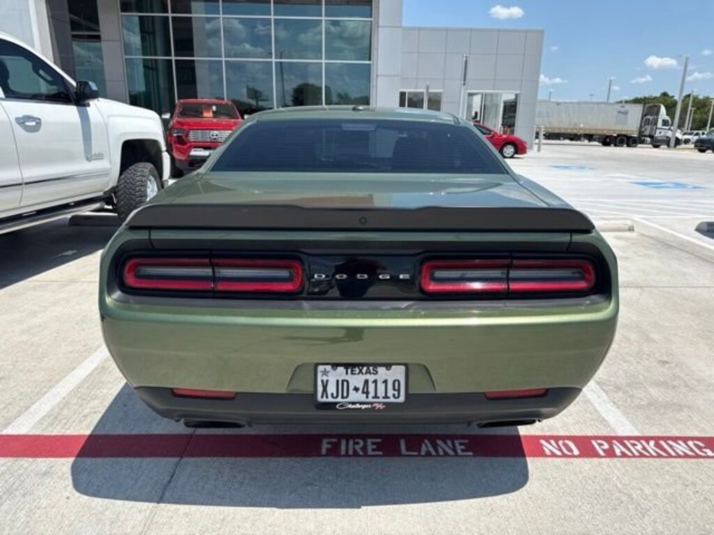 Used 2023 Dodge Challenger R/T Coupe