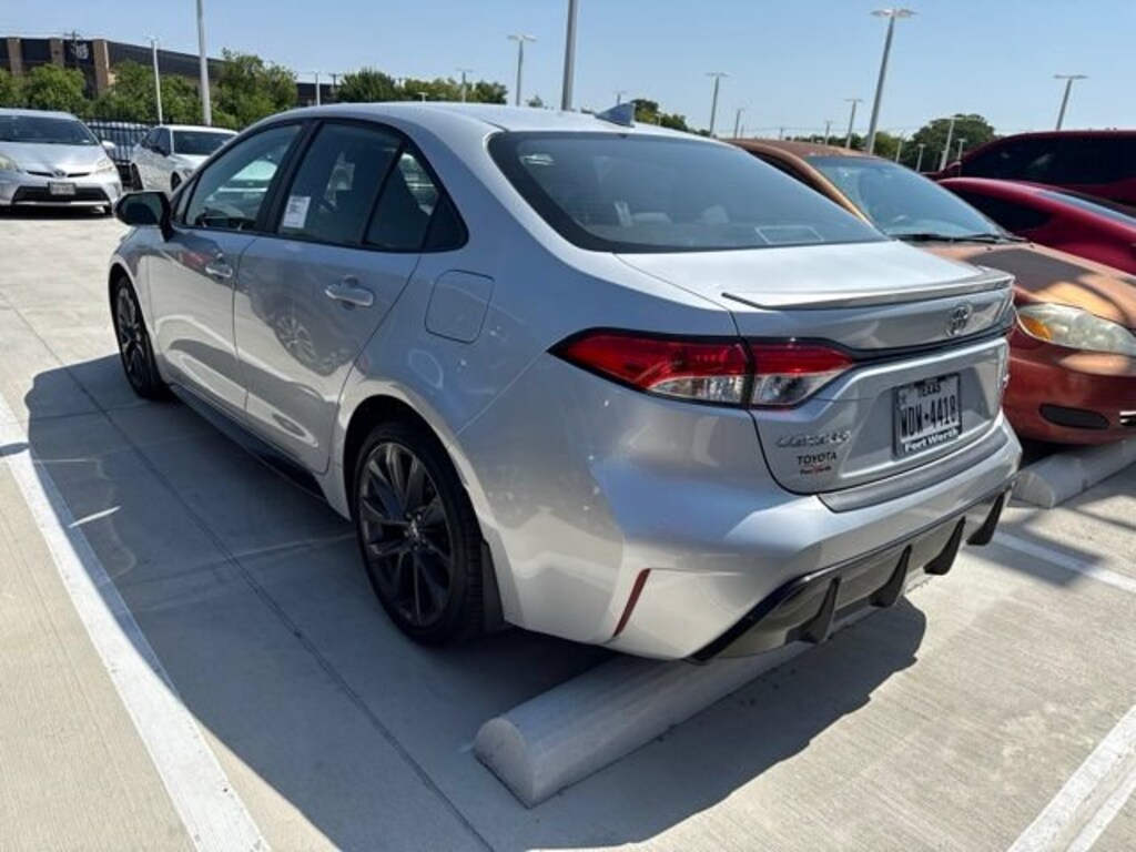 Used 2025 Toyota Corolla SE Sedan