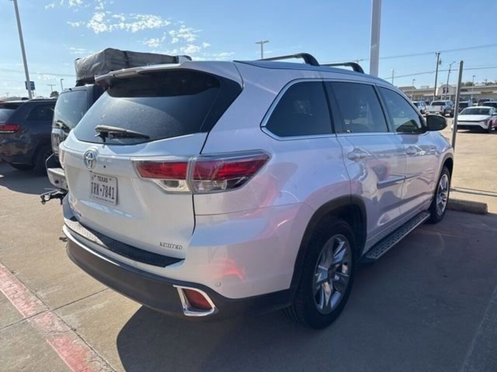 Used 2016 Toyota Highlander Limited V6 SUV