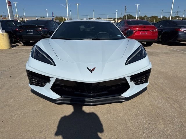 2023 Chevrolet Corvette Stingray 2LT photo 2