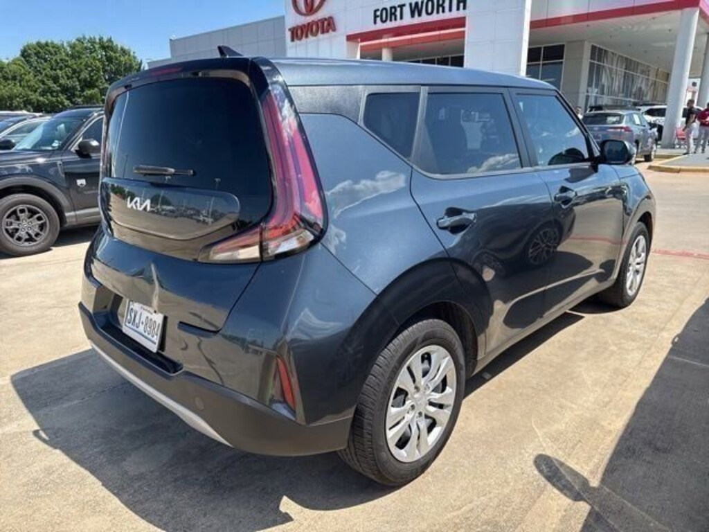 Used 2023 Kia Soul LX Hatchback