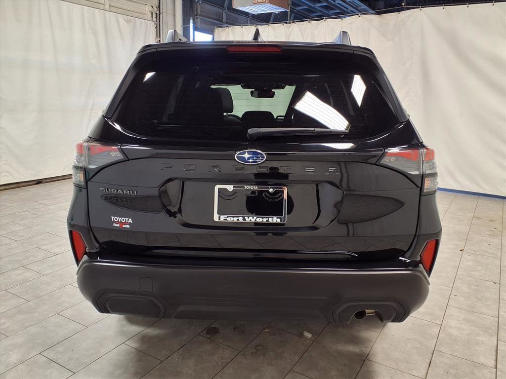 Used 2025 Subaru Forester Premium SUV