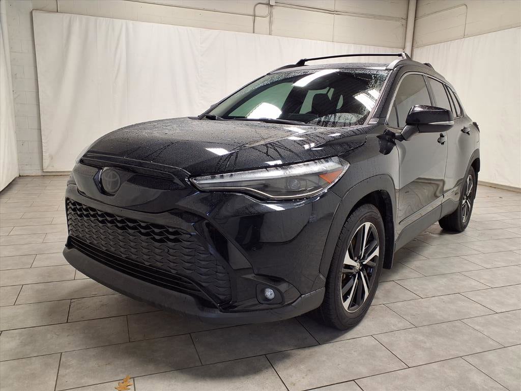 Used 2024 Toyota Corolla Cross Hybrid XSE SUV