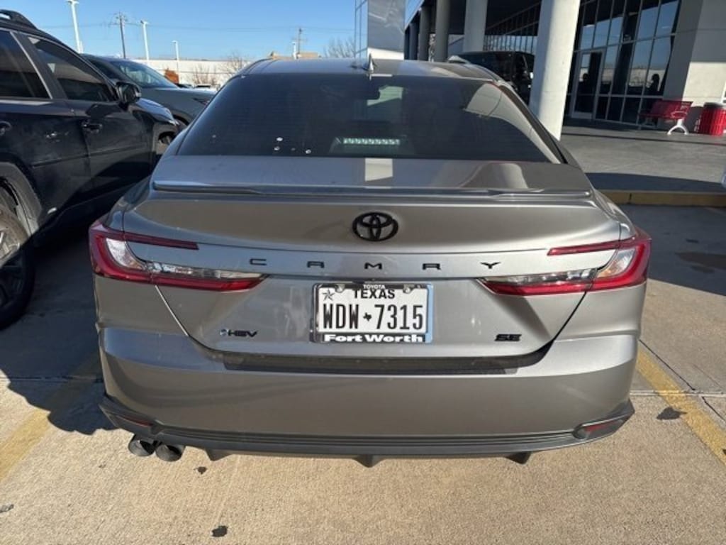 Used 2025 Toyota Camry SE Sedan
