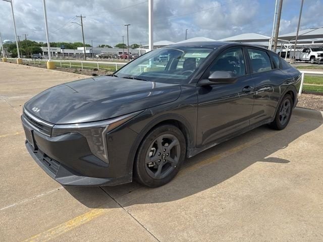 2025 Kia K4