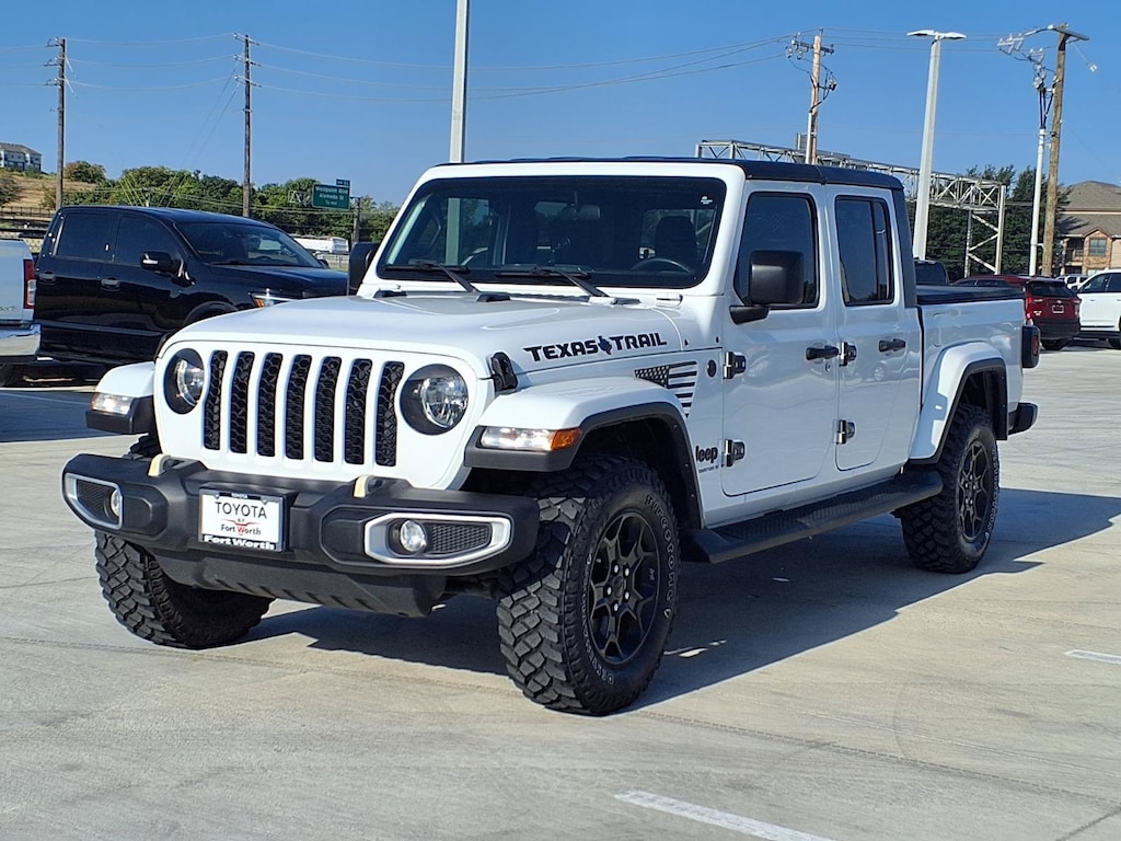 Used 2023 Jeep Gladiator Sport Truck Crew Cab