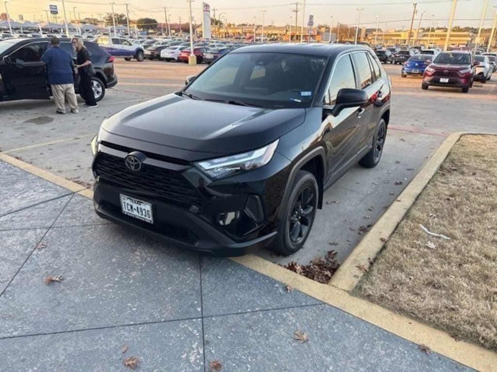 Used 2023 Toyota RAV4 LE SUV