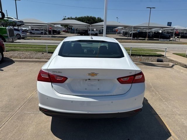 2024 Chevrolet Malibu 1LT photo 4