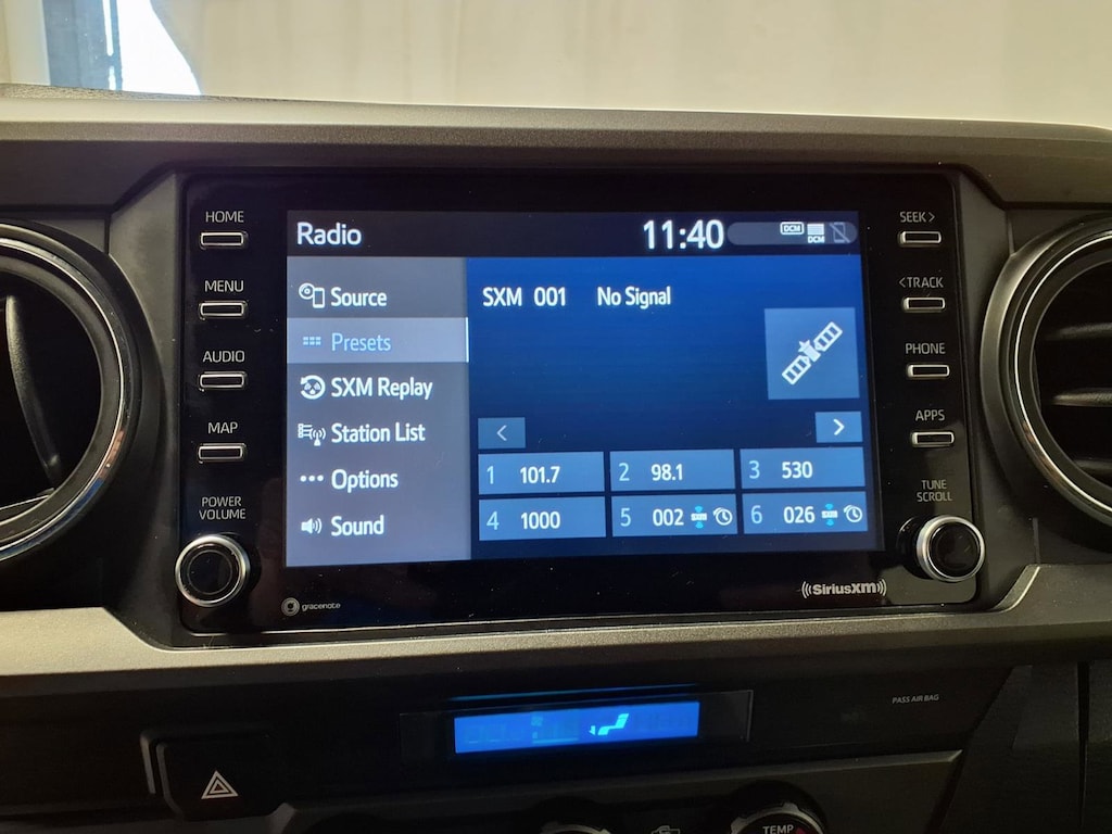 2022 Toyota Tacoma TRD Sport V6 photo 4