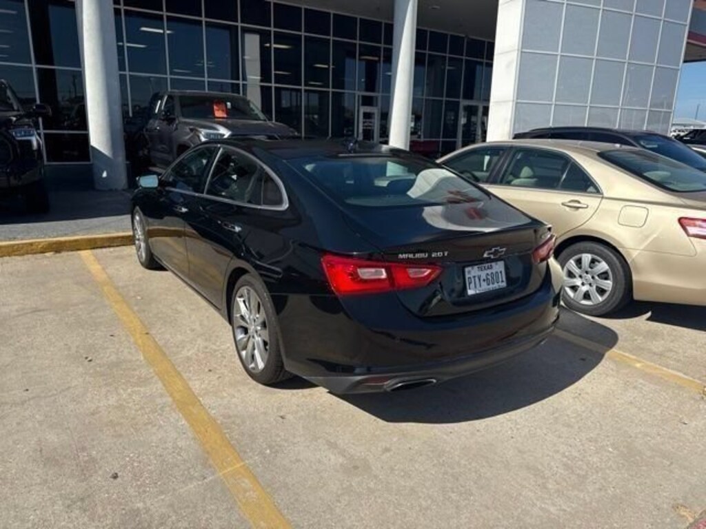 Used 2017 Chevrolet Malibu Premier w/2LZ Sedan