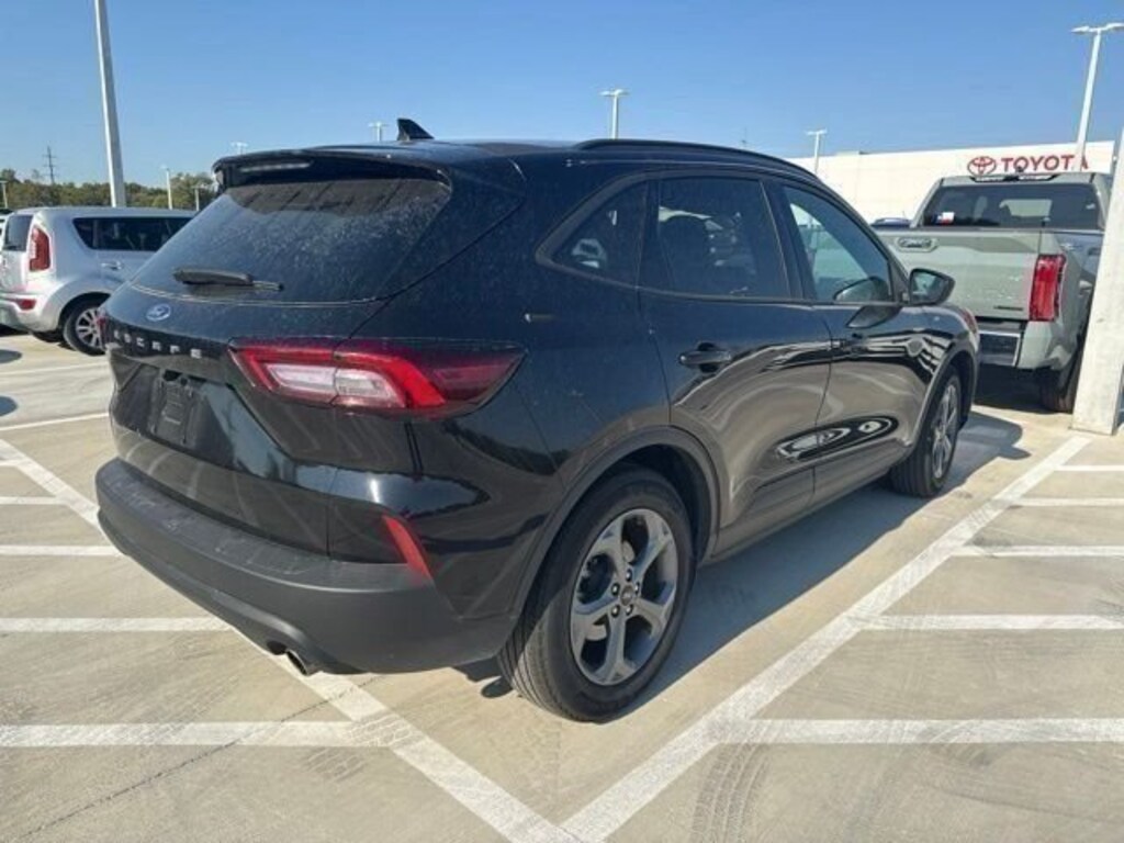 Used 2025 Ford Escape ST-Line SUV