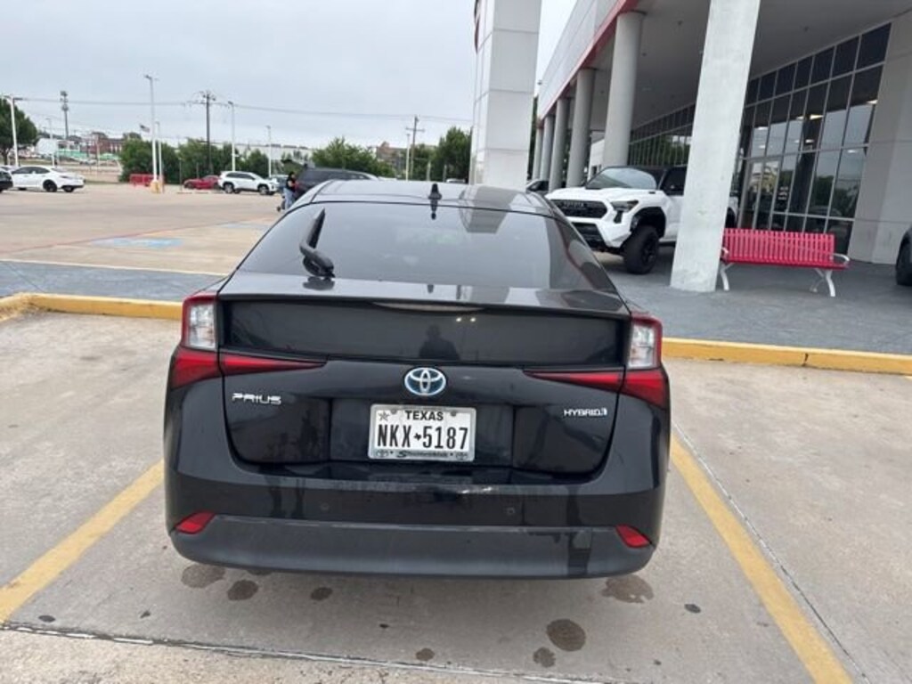 Used 2020 Toyota Prius LE Hatchback