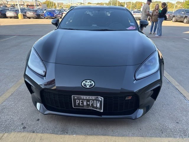 2024 Toyota GR86 Premium photo 2